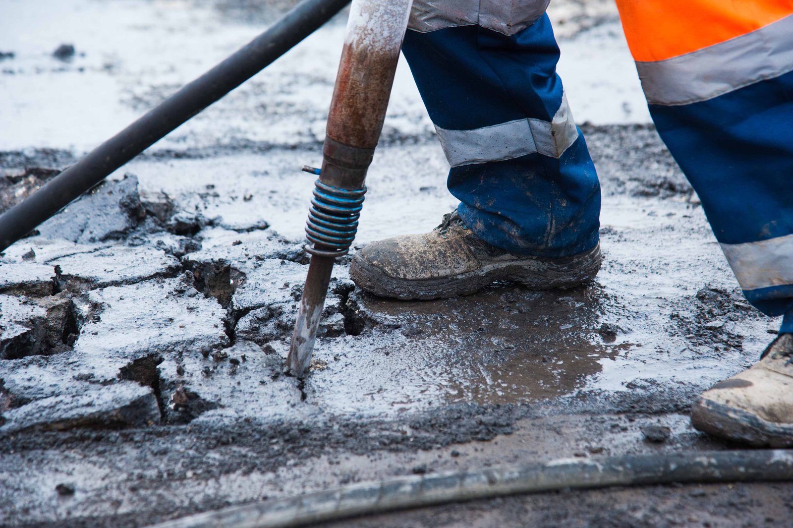 Plain concrete slabs and flatwork